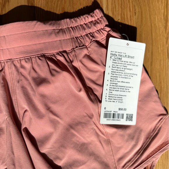 NWT lululemon hotty hot shorts 4” pink savannah size 6 - Picture 3 of 6